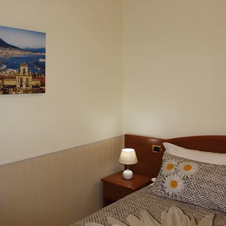 Julia 4* ポンペイ